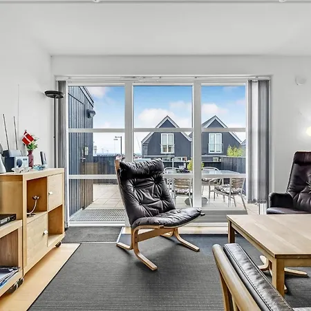 Semesterbostad 2 Bedroom Cozy In Tranekaer